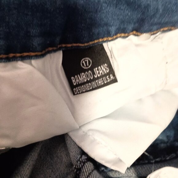 Bamboo High Waist Butt Lifting Skinny Jeans Women’s 17/33 Distressed NWT - Picture 3 of 9